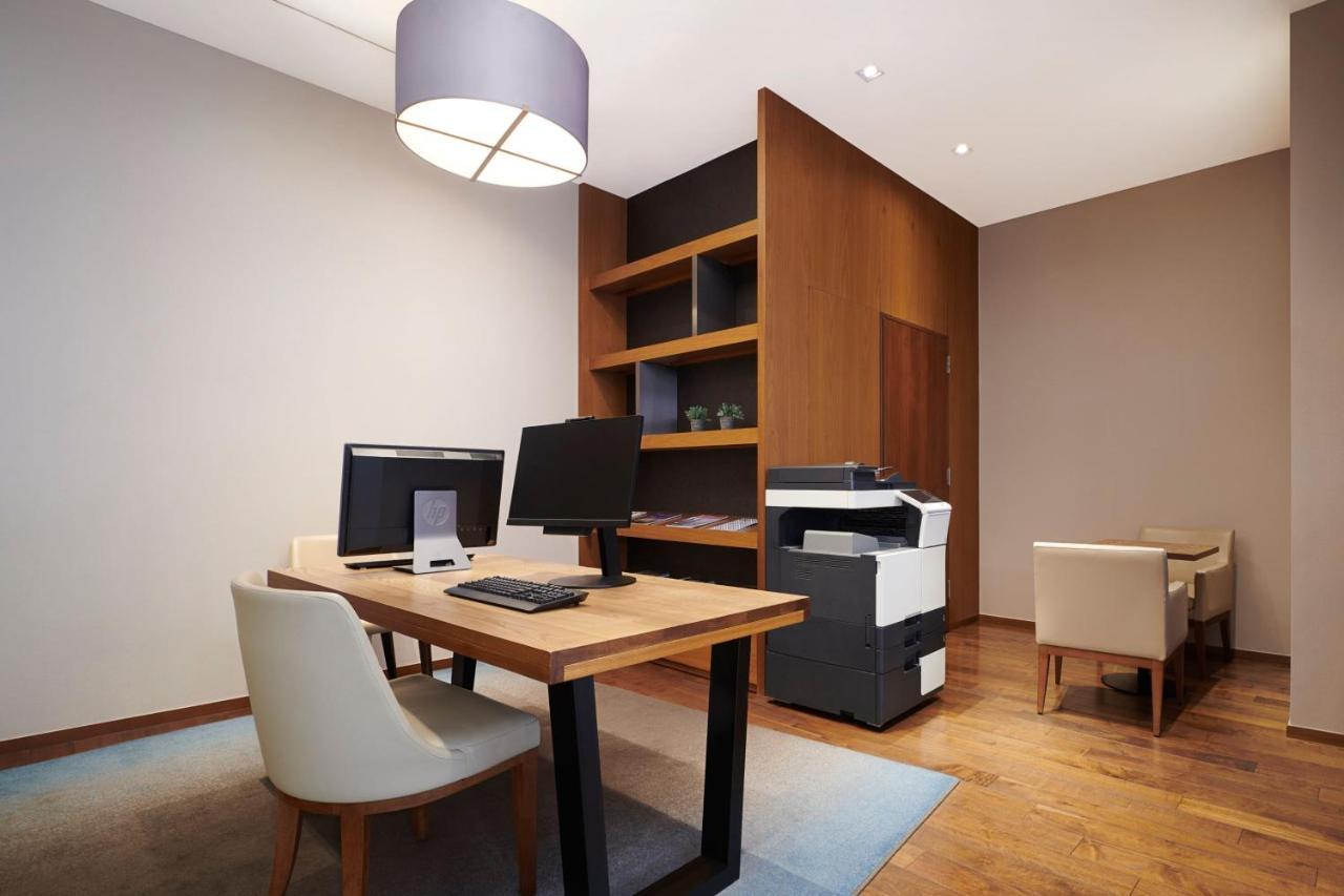 מלון Courtyard By Marriott Seoul Times Square מראה חיצוני תמונה