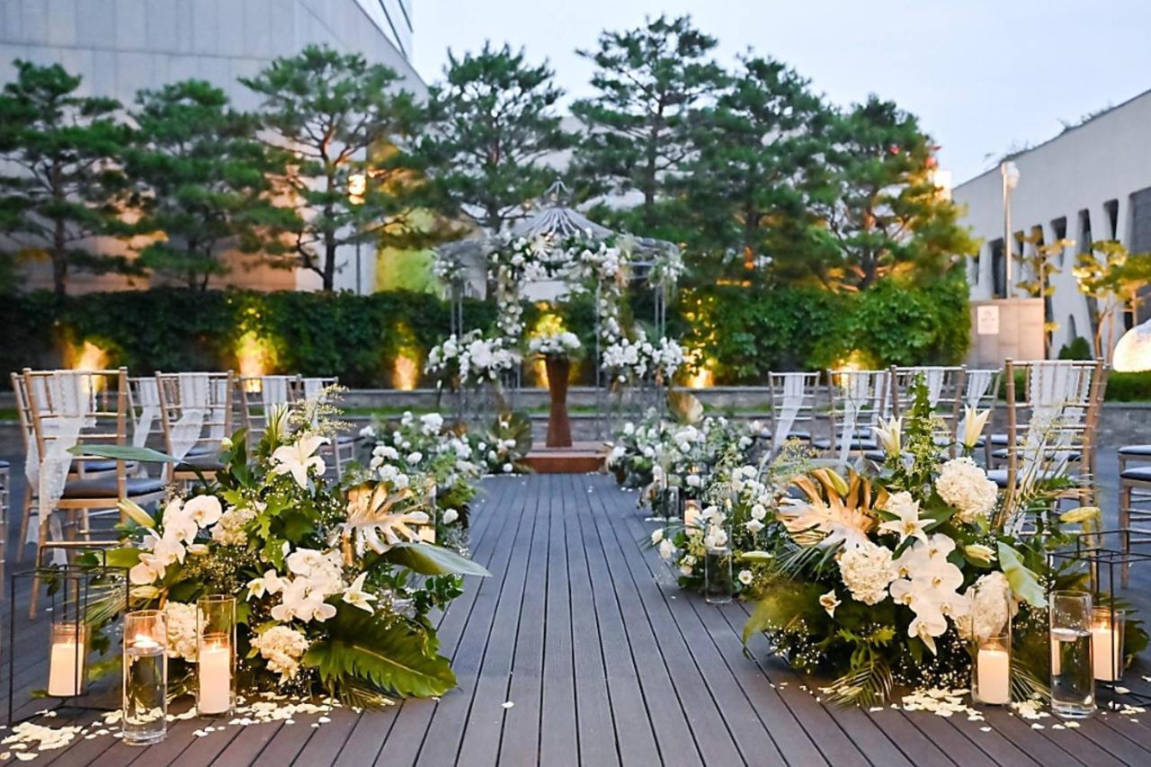 מלון Courtyard By Marriott Seoul Times Square מראה חיצוני תמונה